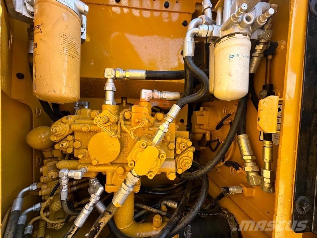 CAT 312D Vikšriniai ekskavatoriai
