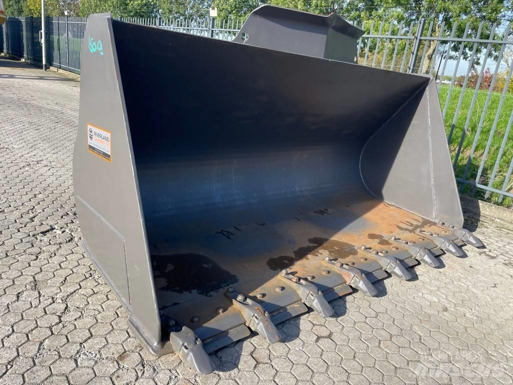 Volvo L150 H bucket Kaušai