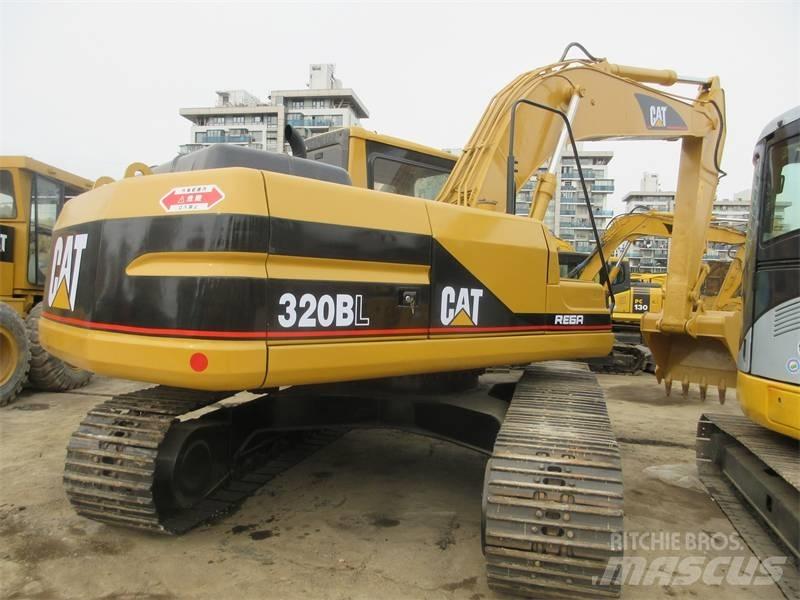 CAT 320 B L Vikšriniai ekskavatoriai