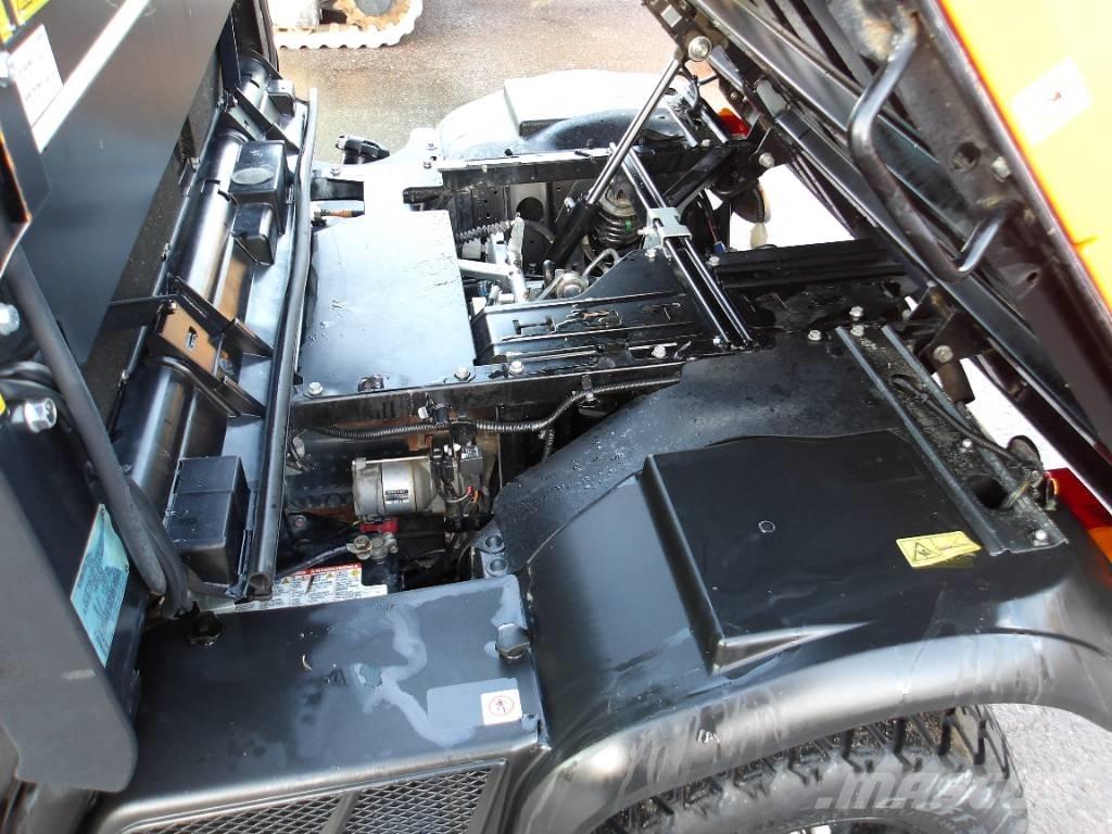 Kubota RTV-X 900 Keturračiai (UTVs)