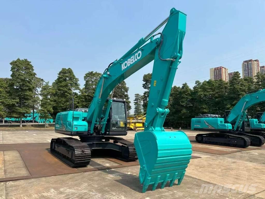 Kobelco SK 210 Vikšriniai ekskavatoriai