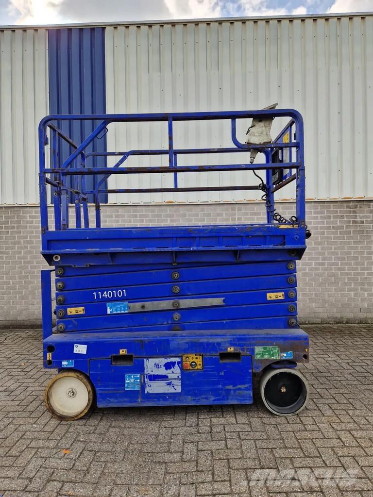Airo X14EV Žirkliniai keltuvai
