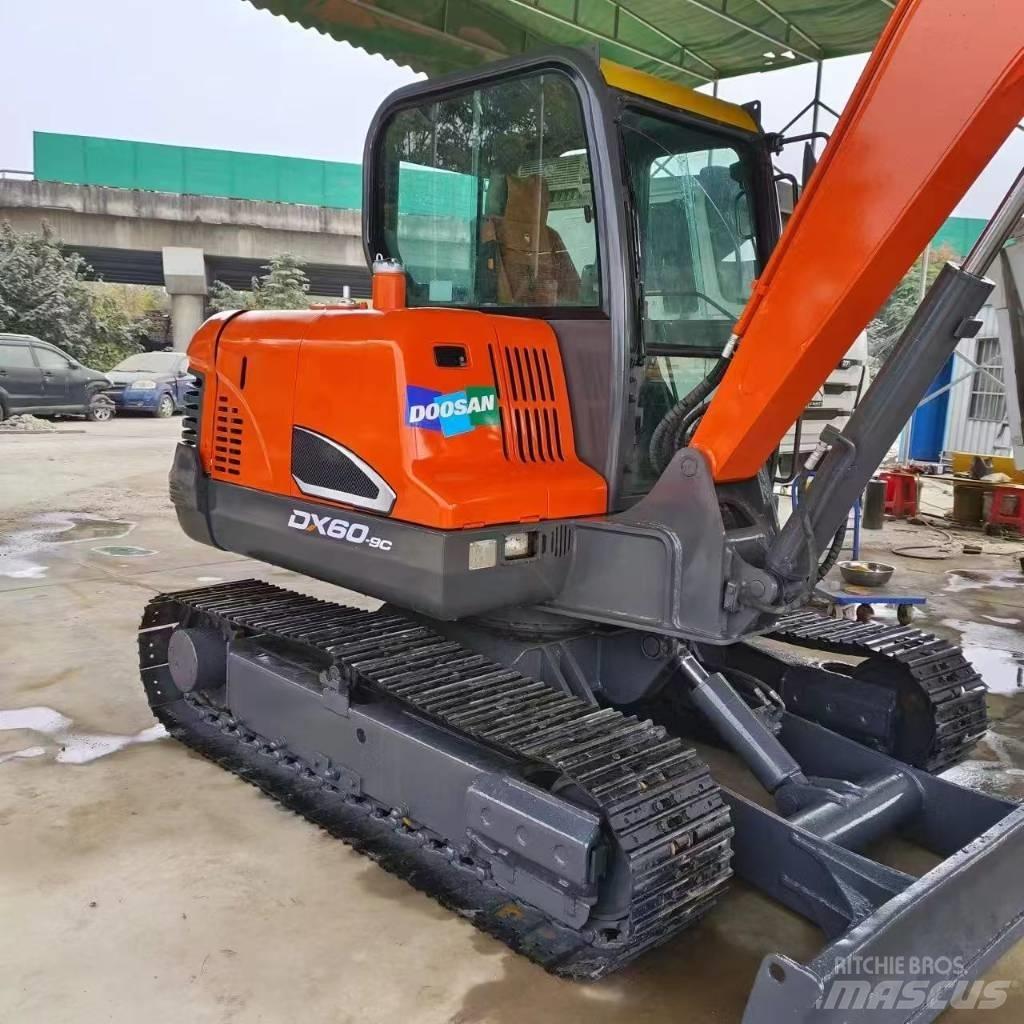 Doosan DX 60-9 C Vikšriniai ekskavatoriai