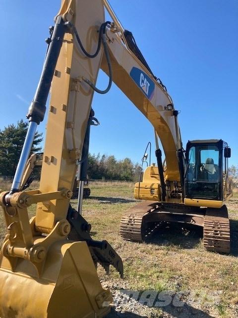 CAT 320 D Vikšriniai ekskavatoriai