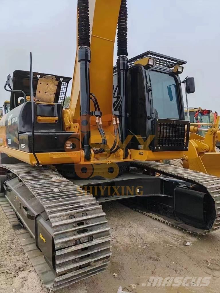 CAT 330 D Vikšriniai ekskavatoriai