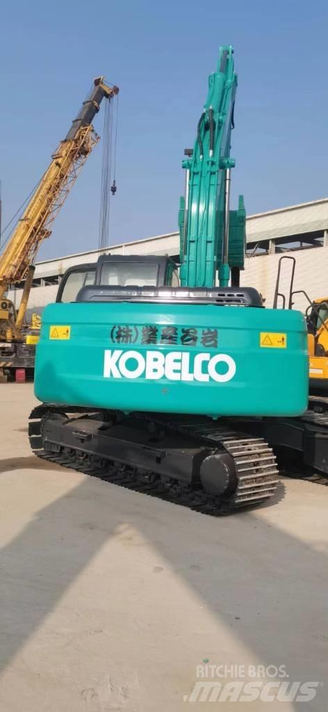 Kobelco SK 200 Vikšriniai ekskavatoriai