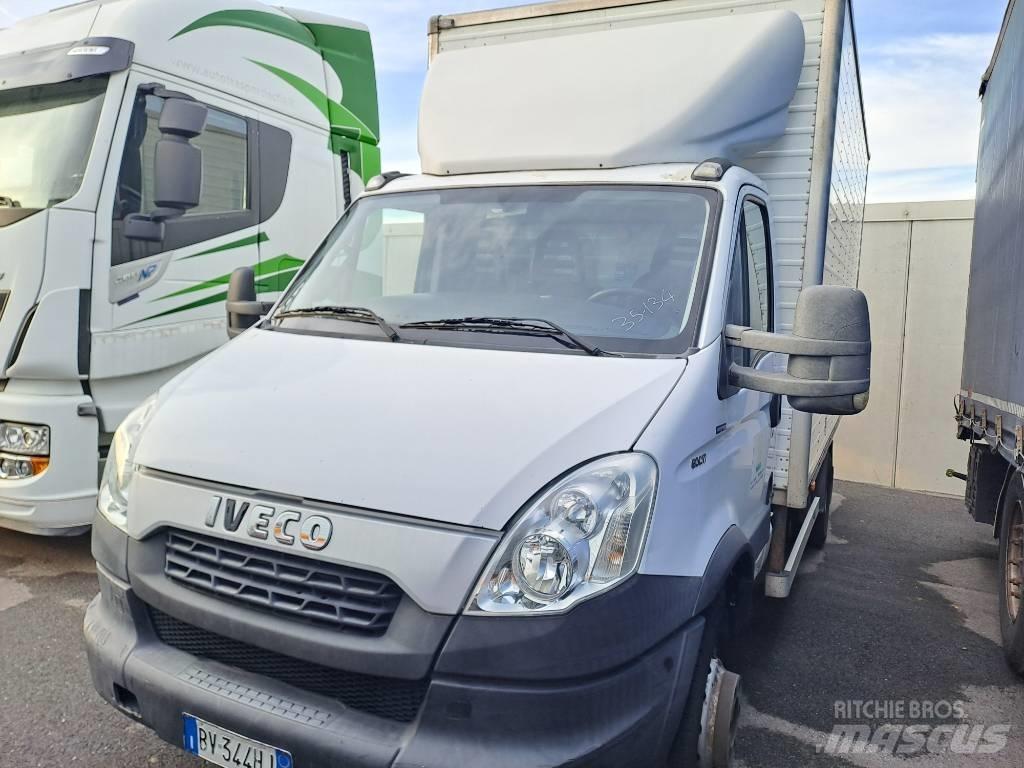 Iveco DAILY 60C17 Sunkvežimiai su dengtu kėbulu