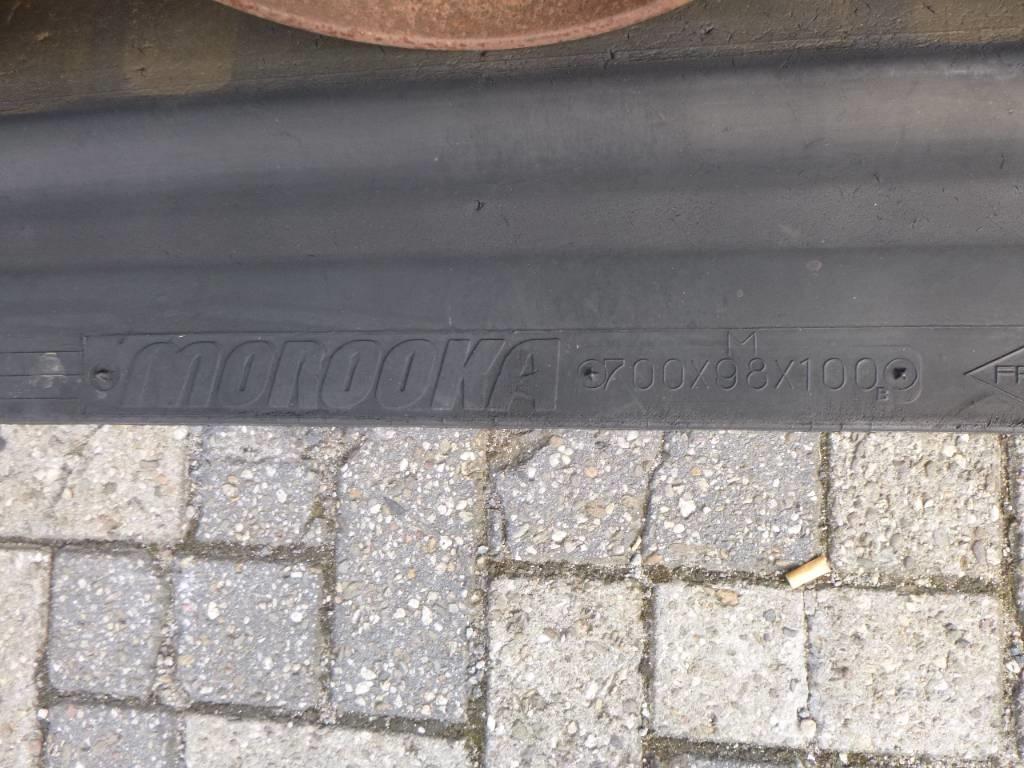 CAT LD700E Vikšrinė savivartė technika