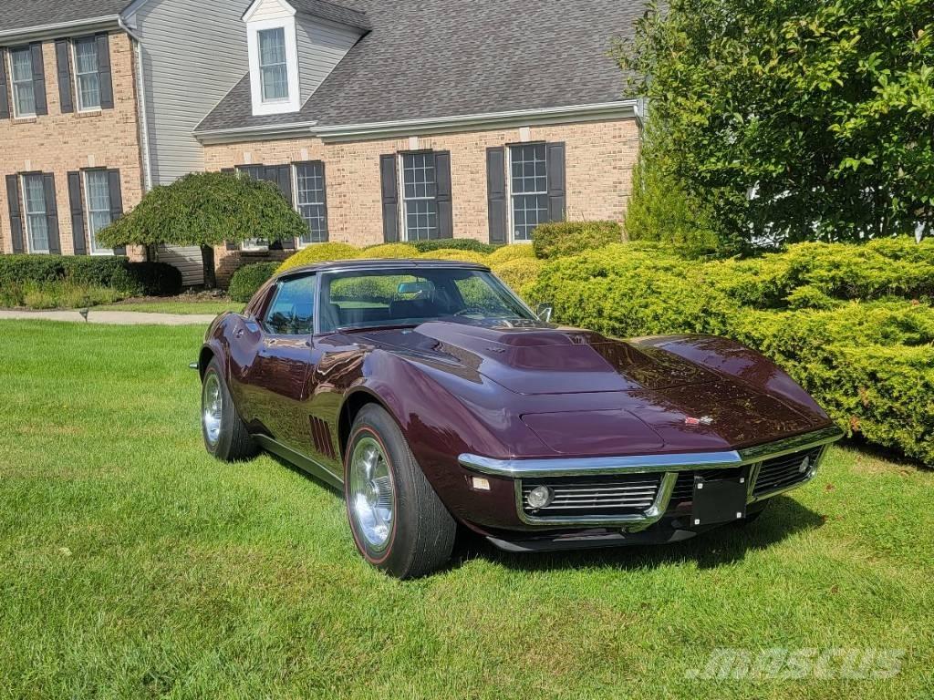 Chevrolet Corvette Lengvieji automobiliai