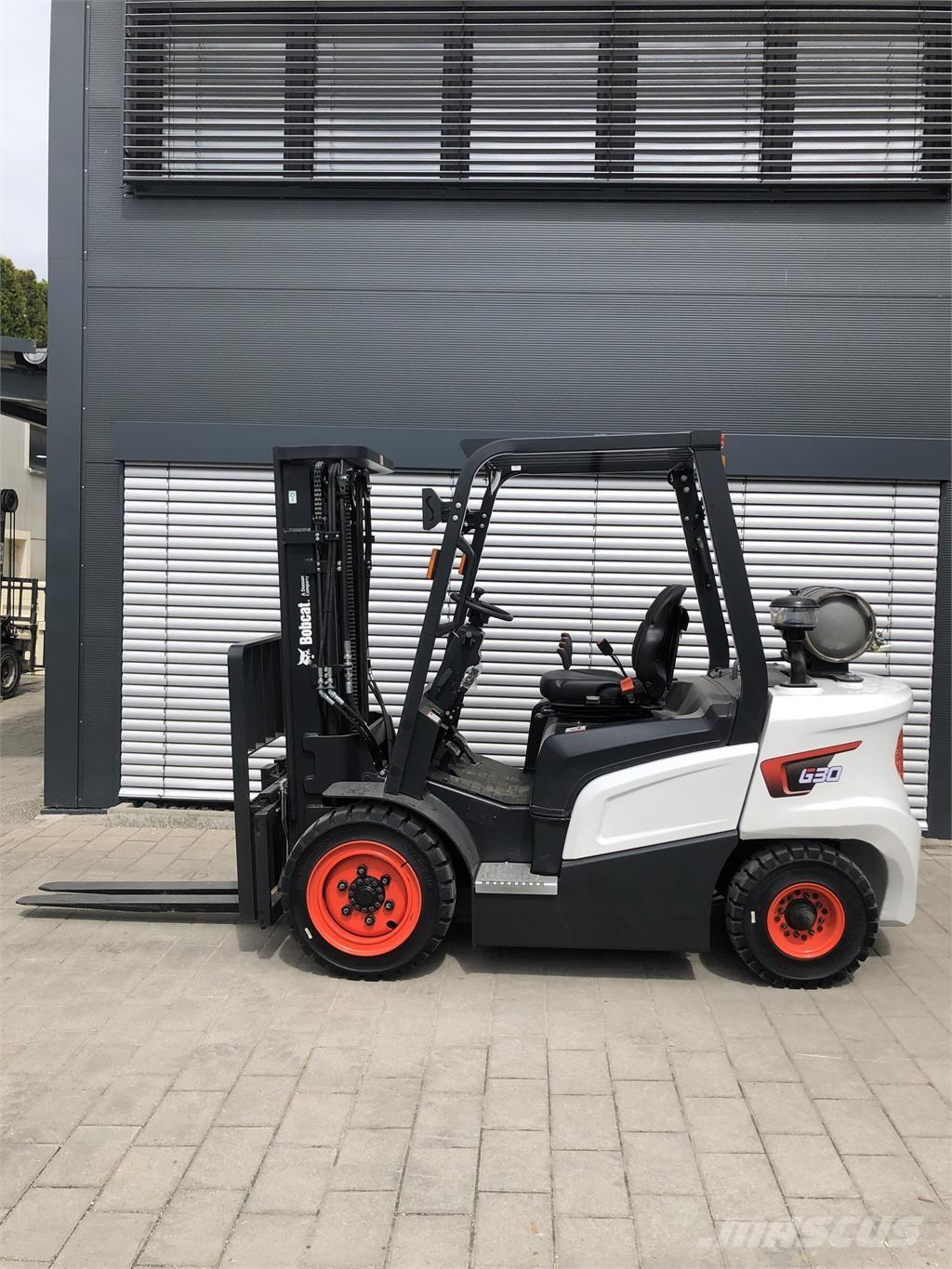 Bobcat G30 NXP LPG (dujiniai) krautuvai