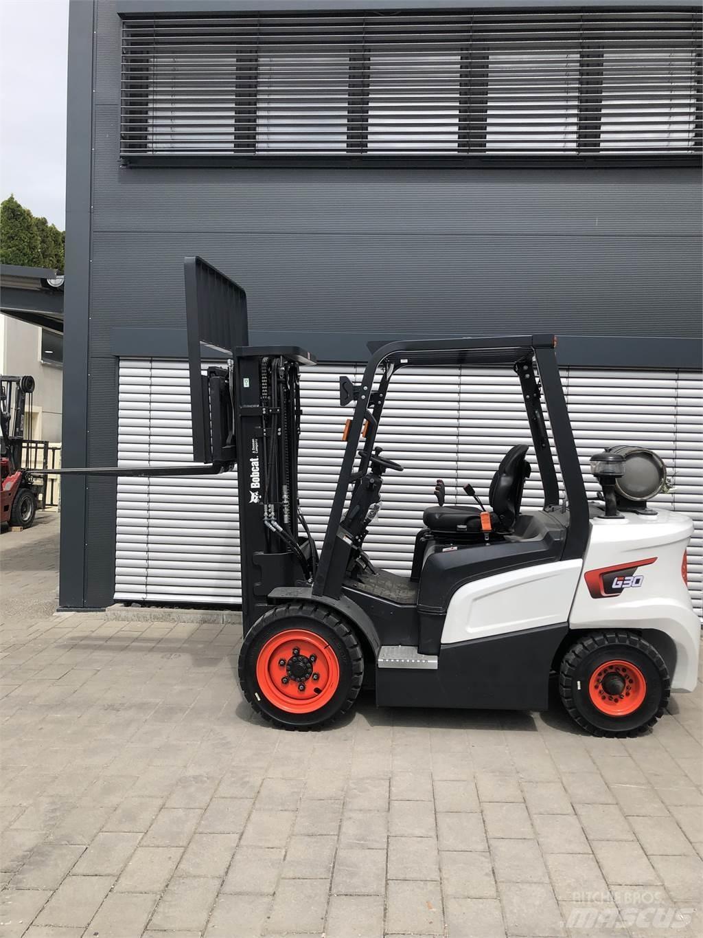  G30 NXP LPG (dujiniai) krautuvai