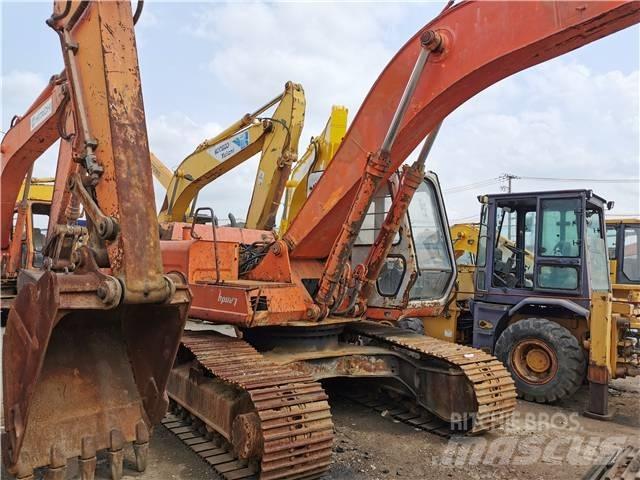 Hitachi EX200-1 Vikšriniai ekskavatoriai