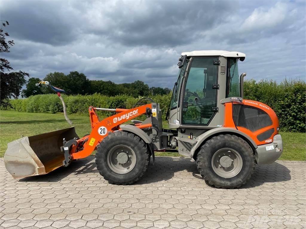 Atlas AR420 Naudoti ratiniai krautuvai