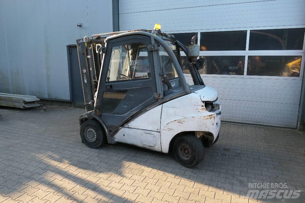 Linde H 30 D Dyzeliniai krautuvai