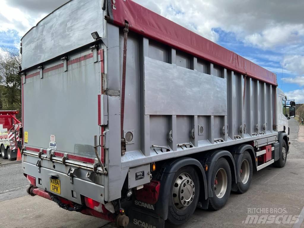 Scania P 410 Savivarčių priekabų vilkikai