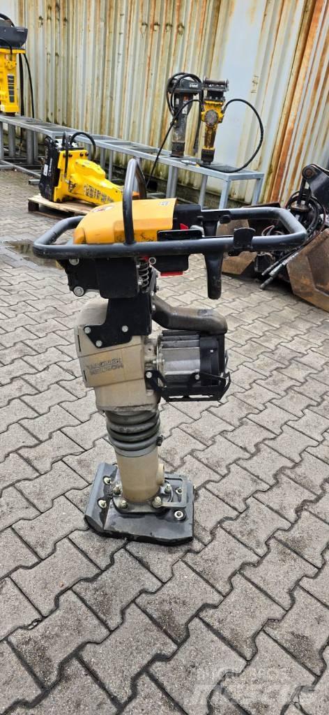 Wacker Neuson AS50e Plūktuvai