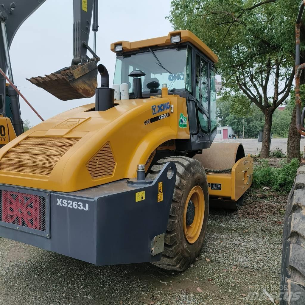 XCMG XS 263 J Vieno būgno volai