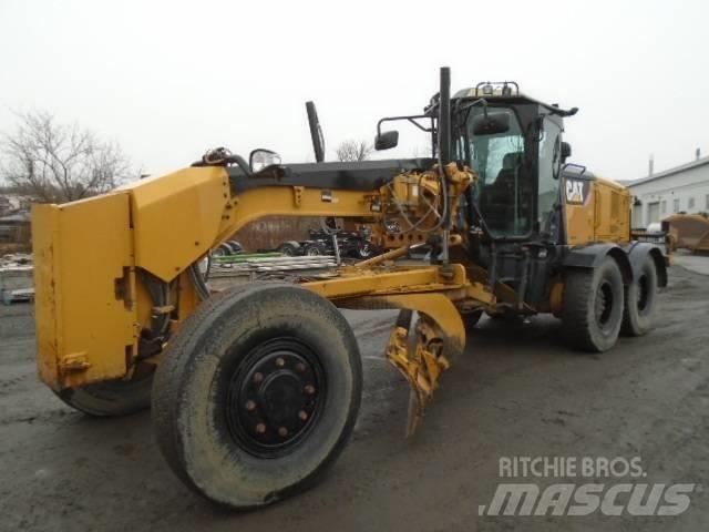 CAT 140 M 2 AWD Greideriai