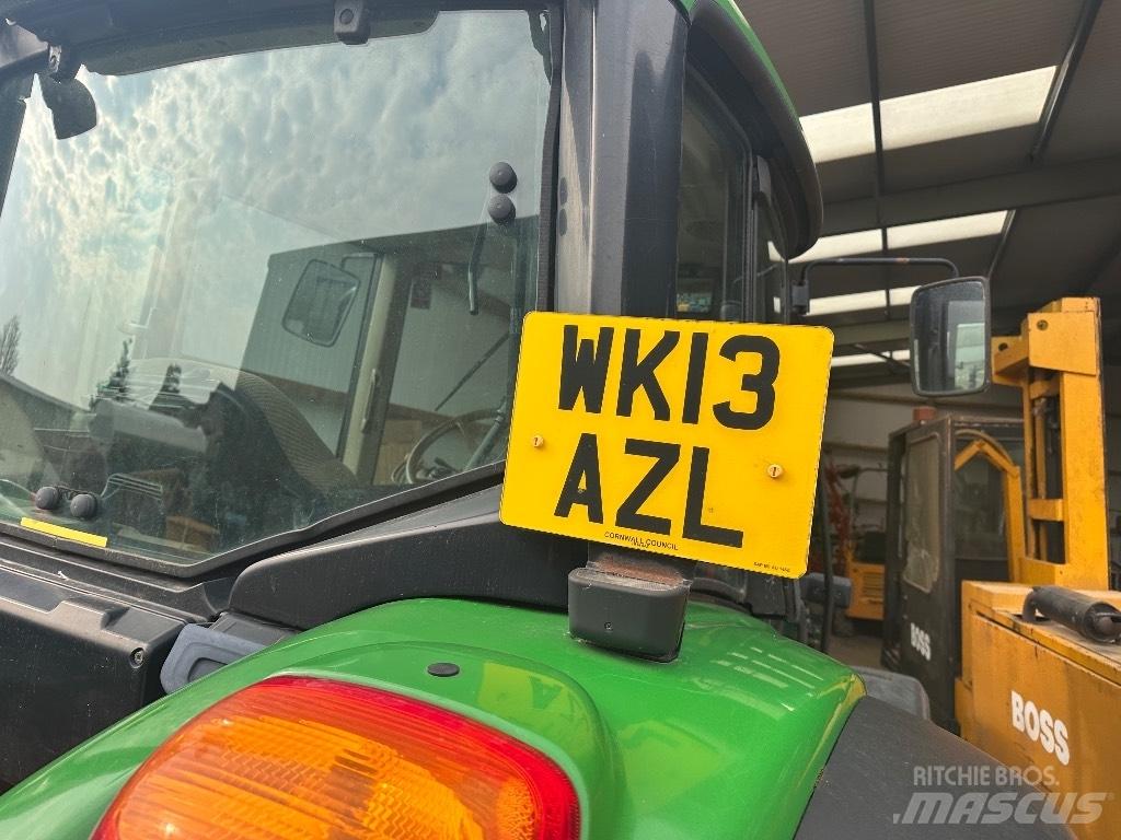 John Deere 6210 Traktoriai