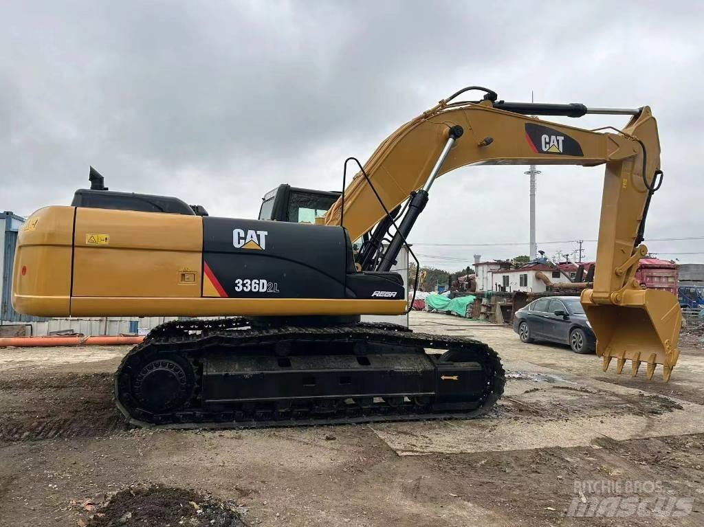 CAT 336 Vikšriniai ekskavatoriai