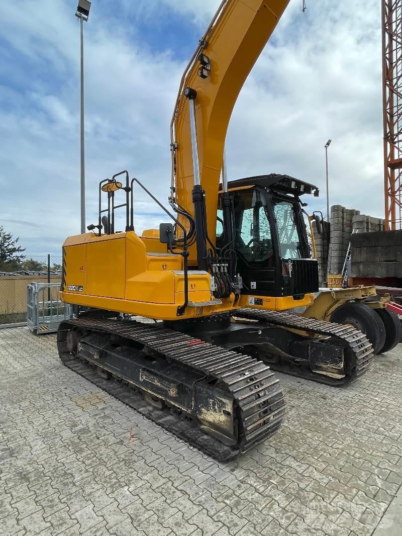 JCB 220 X LC Vikšriniai ekskavatoriai