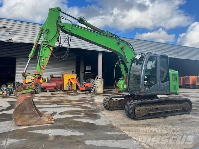 Hitachi ZX 135 Vikšriniai ekskavatoriai