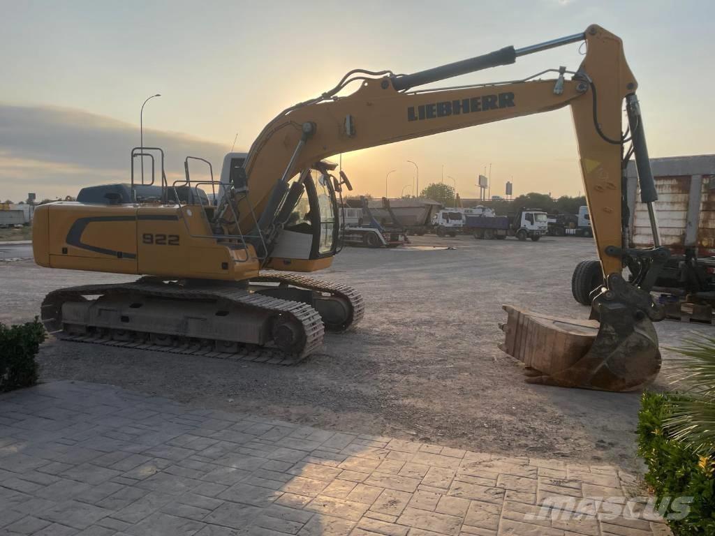 Liebherr R922 NLC Vikšriniai ekskavatoriai