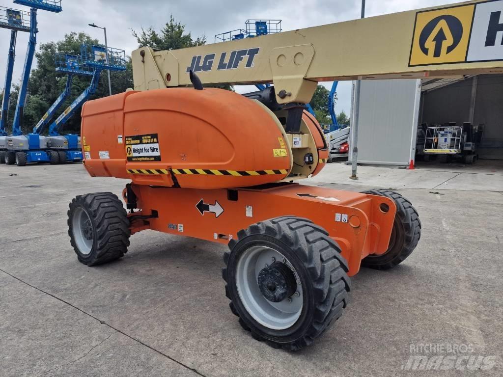 JLG 860 SJ Teleskopiniai keltuvai