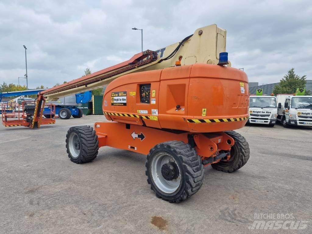 JLG 860 SJ Teleskopiniai keltuvai