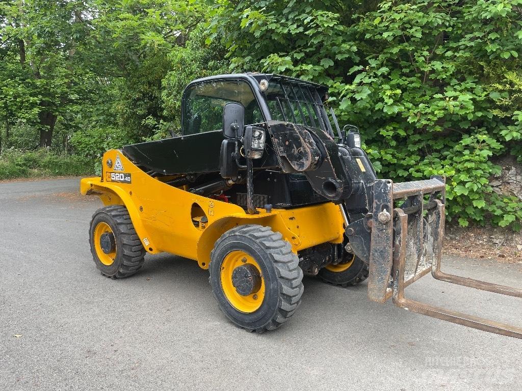 JCB 520-40 Teleskopiniai krautuvai