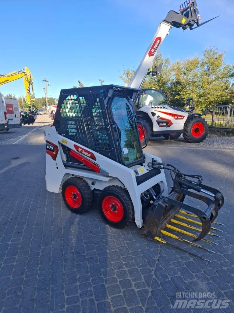 Bobcat S 70 Krautuvai su šoniniu pasukimu