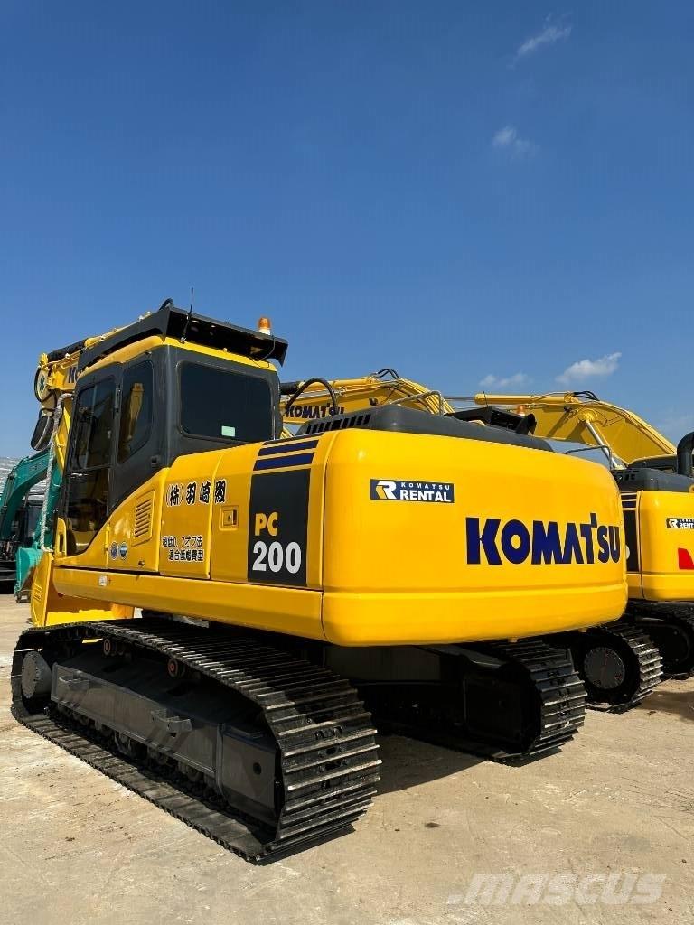 Komatsu PC 200-7 Vikšriniai ekskavatoriai
