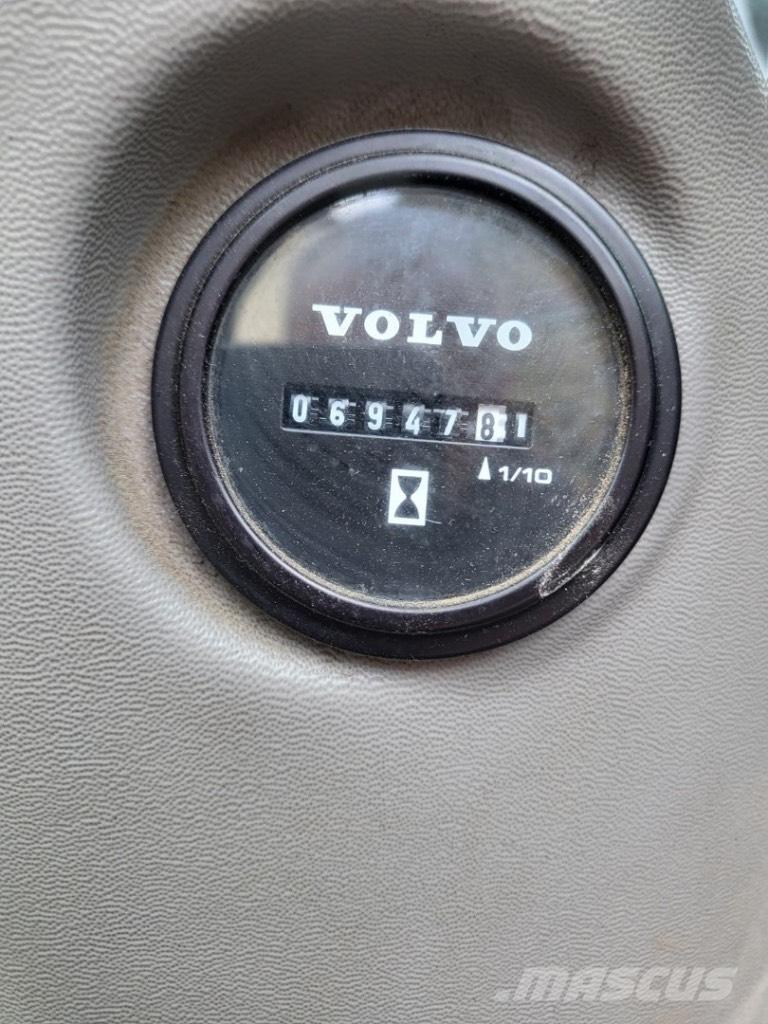 Volvo ECR 355 EL Vikšriniai ekskavatoriai