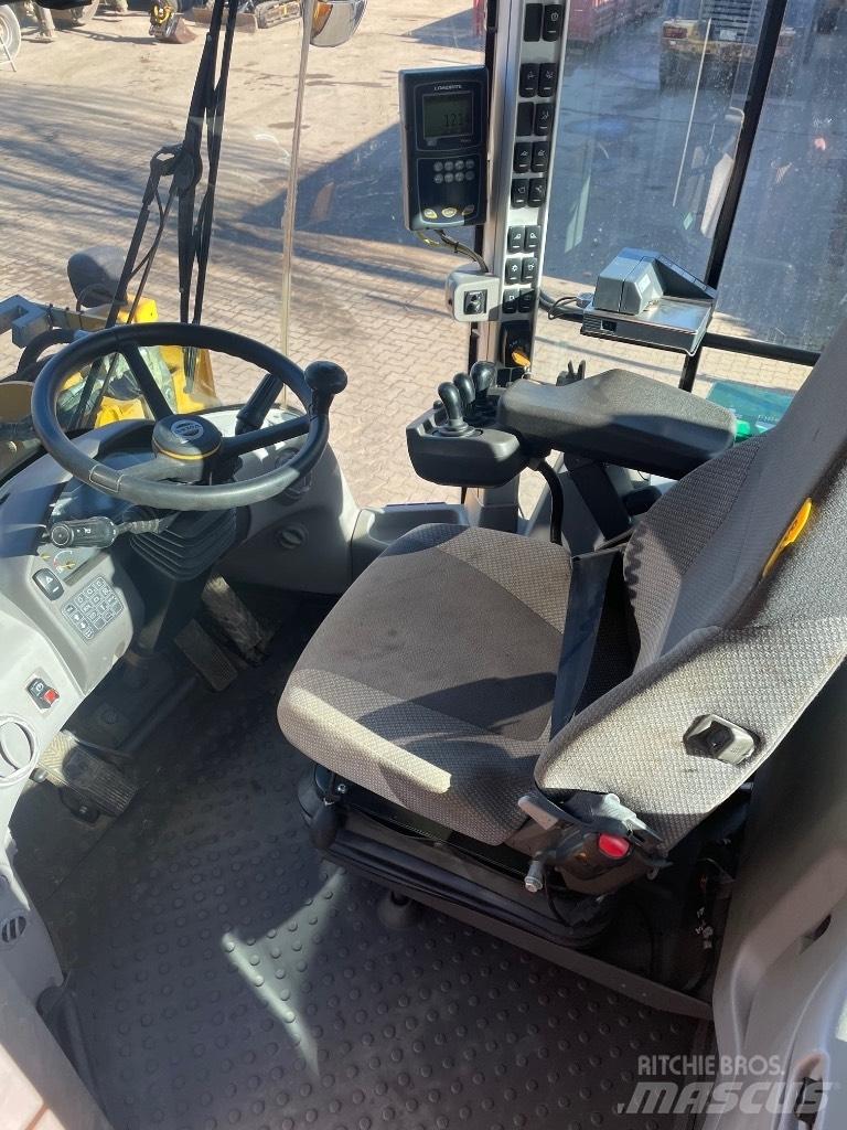 Volvo L150H Naudoti ratiniai krautuvai
