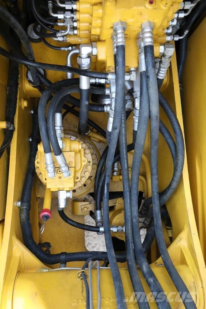 Komatsu PC 130-7 Vikšriniai ekskavatoriai