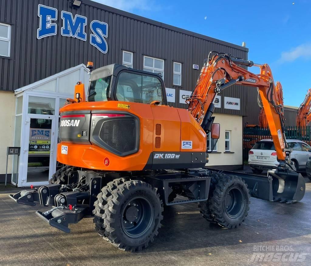 Doosan DX100W-7 Ratiniai ekskavatoriai