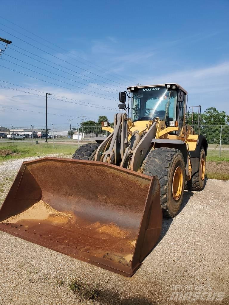 Volvo L 110 G Naudoti ratiniai krautuvai