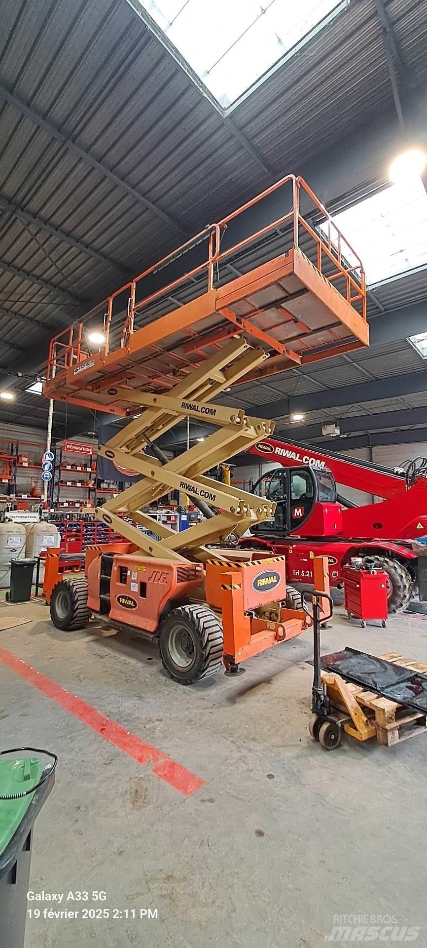 JLG 3394RT Žirkliniai keltuvai
