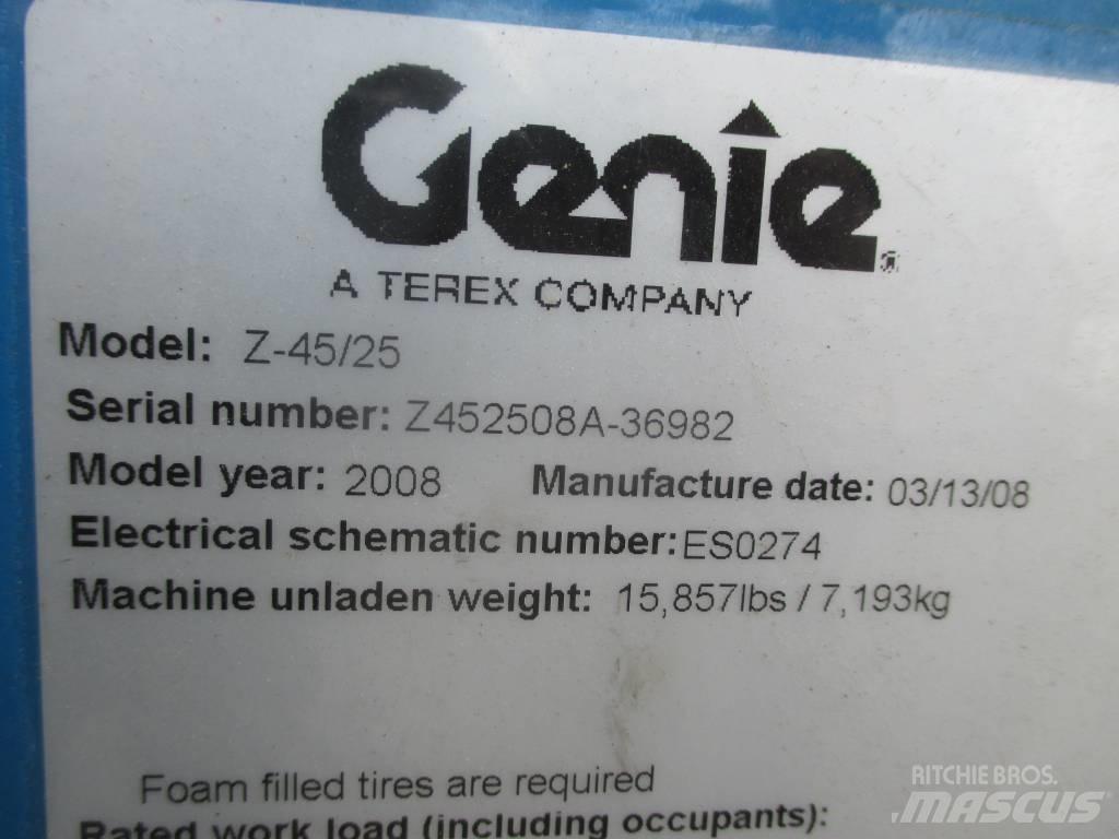 Genie Z 45/25 J DC Alkūniniai keltuvai