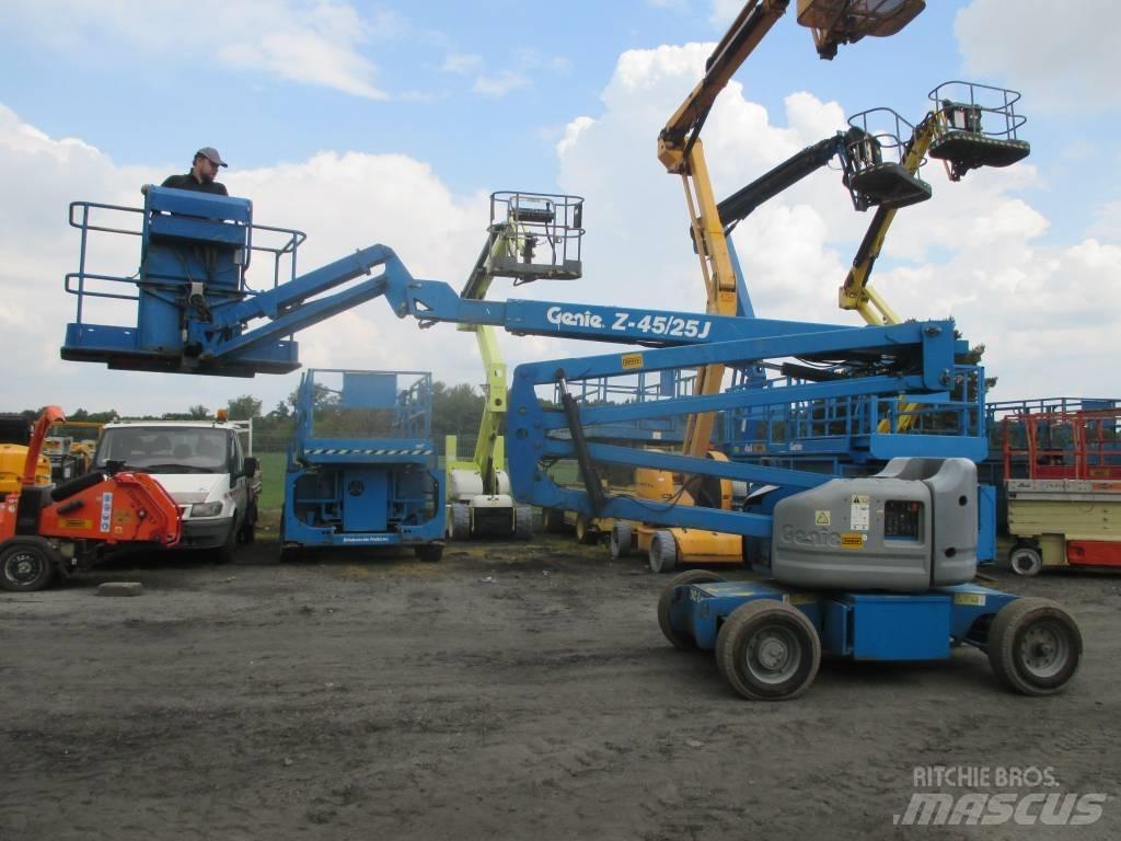 Genie Z 45/25 J DC Alkūniniai keltuvai
