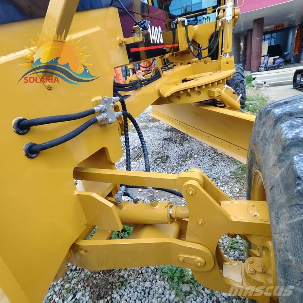 CAT 140 G Greideriai