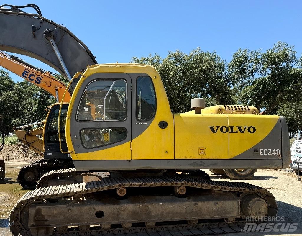 Volvo EC240 Aukštuminiai ekskavatoriai