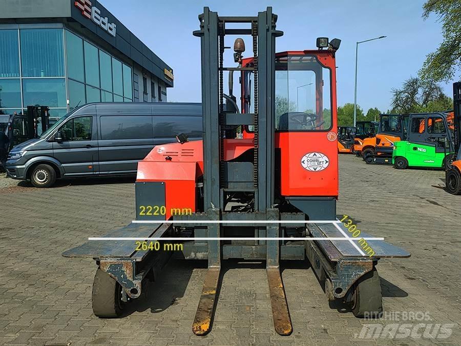 Combilift C4000 Šakiniai krautuvai su privažiavimu iš visų keturių pusių