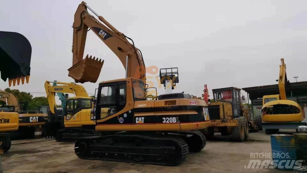 CAT 320 B Vikšriniai ekskavatoriai