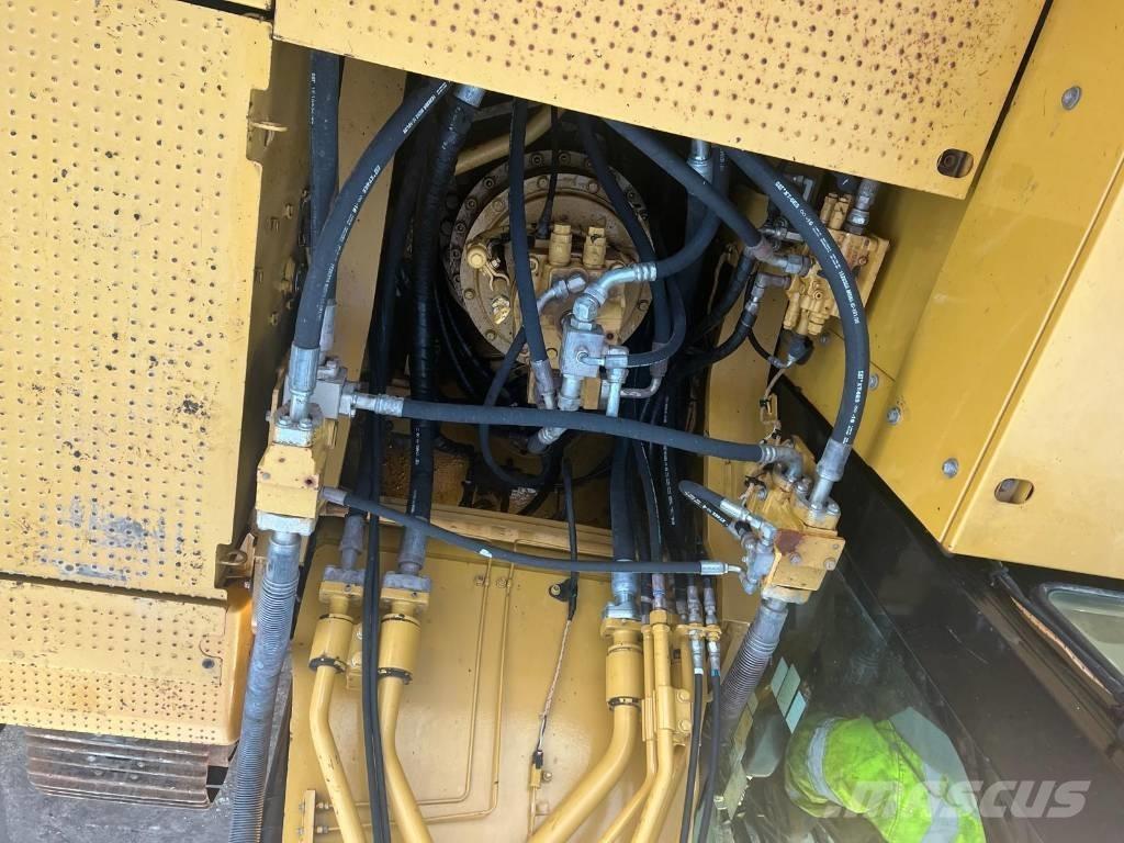 CAT 336 F L Vikšriniai ekskavatoriai