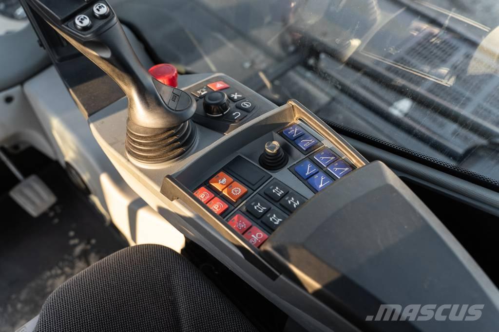 Manitou MRT 2660 Teleskopiniai krautuvai