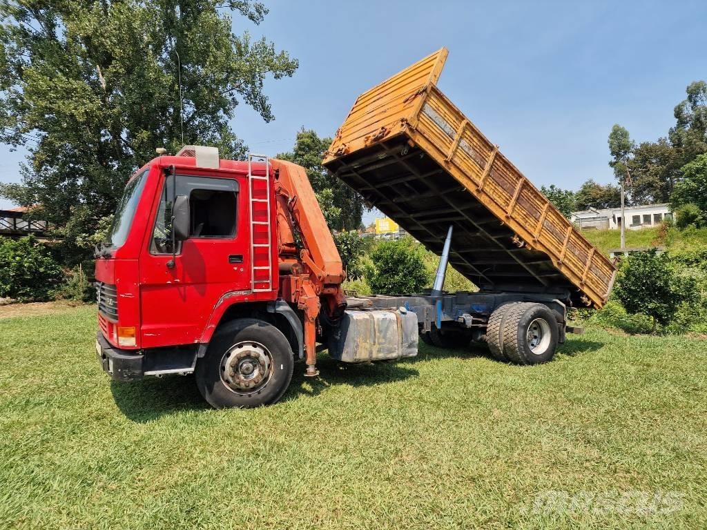 Volvo FL7 Savivarčių priekabų vilkikai