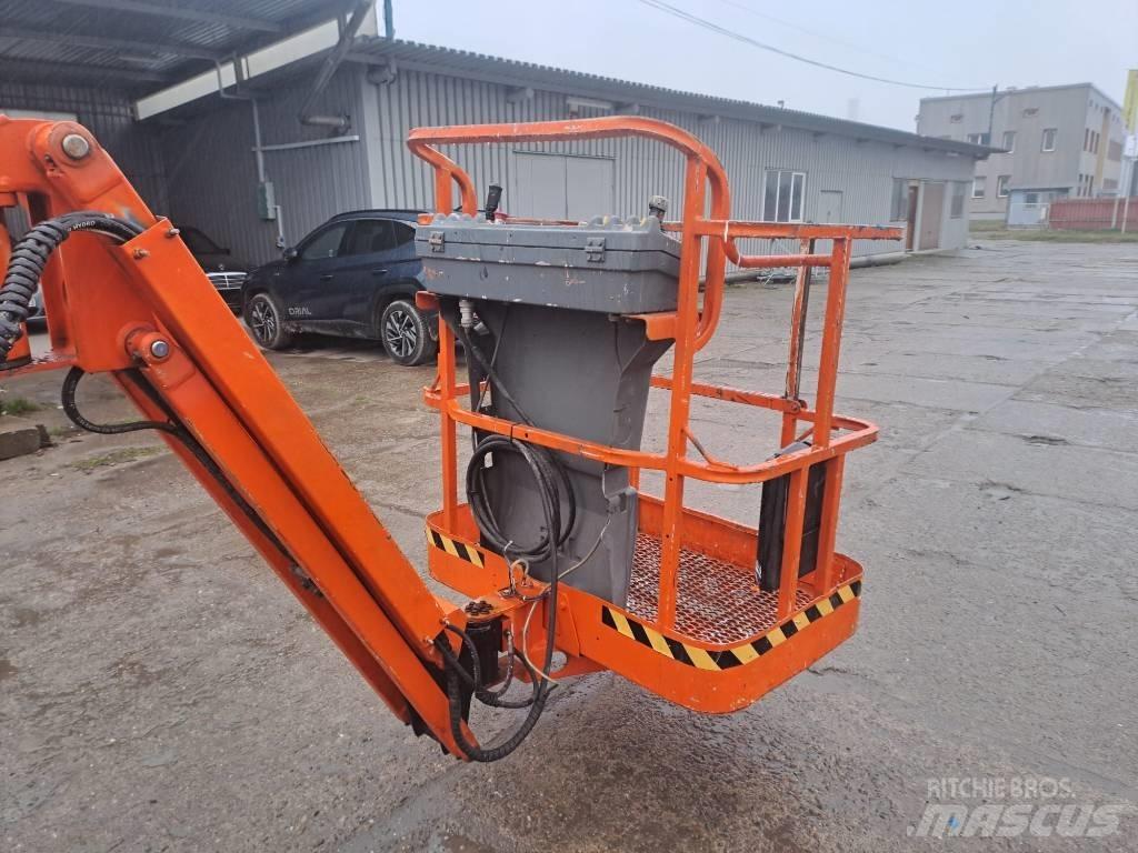 JLG E 300 AJP Alkūniniai keltuvai