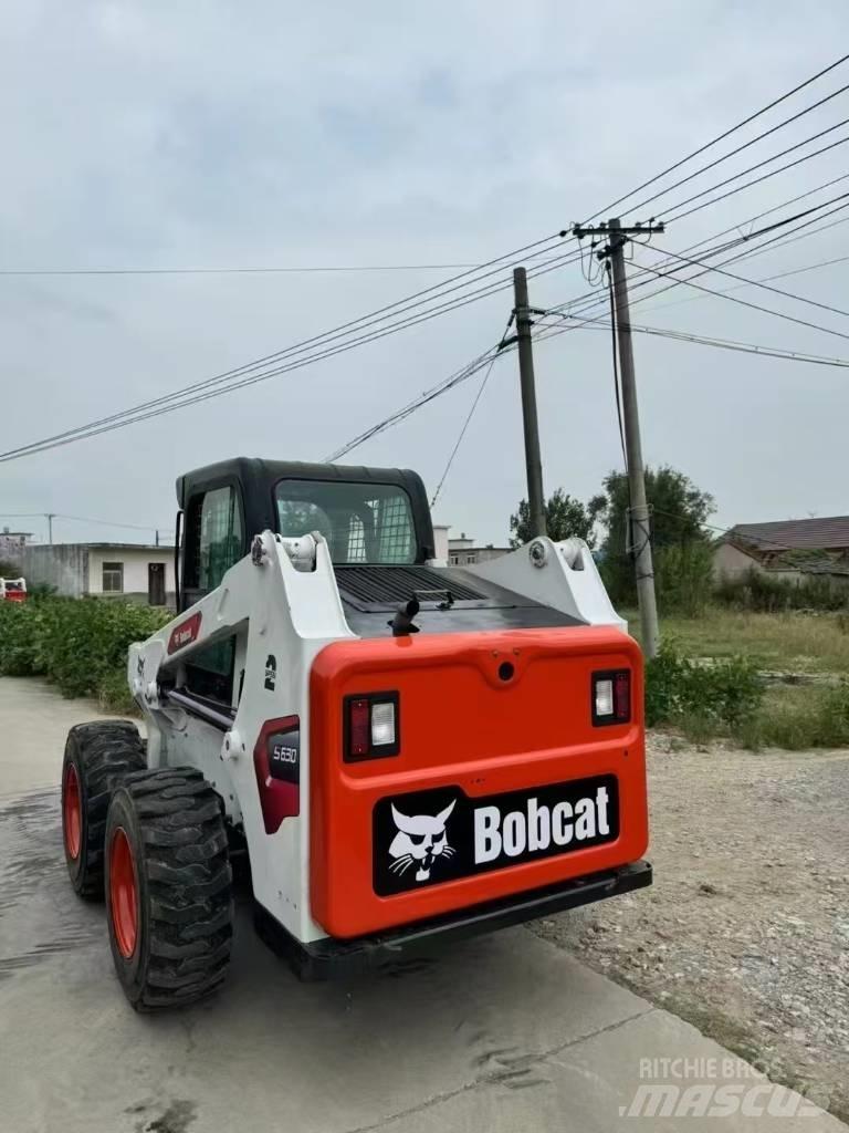 Bobcat S 630 Krautuvai su šoniniu pasukimu