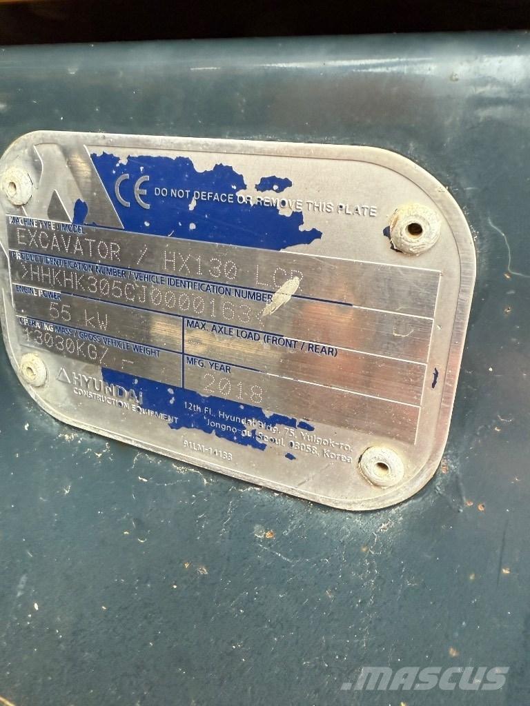 Hyundai HX 130 LCR Vikšriniai ekskavatoriai